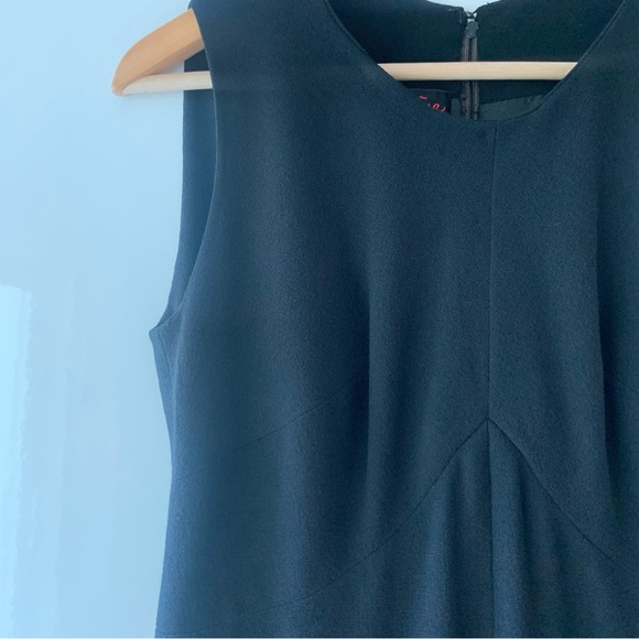 Pauline Trigère Perfect Little Black Dress - Picture 4 of 9